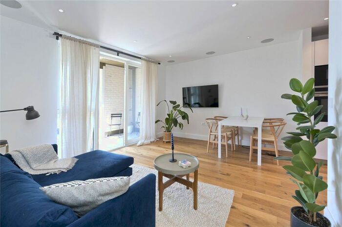 1 Bedroom Flat To Rent In Wornington Road, London, W10