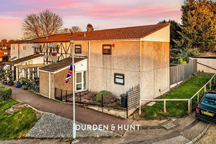 2 Bedroom End Of Terrace House For Sale In Roundhills, Waltham Abbey, EN9