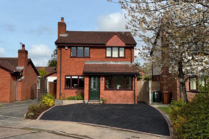 4 Bedroom Detached House For Sale In Gleneagles Drive, Fulwood, PR2