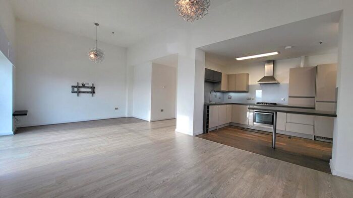 3 Bedroom Penthouse For Sale In Hereward Tower, Broadway, Peterborough, PE1