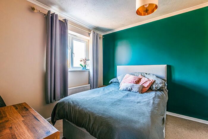 1 Bedroom End Terrace House For Sale In Montrose Drive, Warmley, BS30