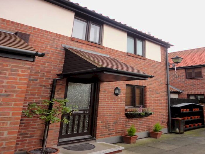 2 Bedroom Property To Rent In Sylvester Court, Beverley HU17