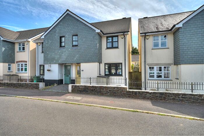 3 Bedroom Semi-Detached House For Sale In High Bickington, Umberleigh, EX37