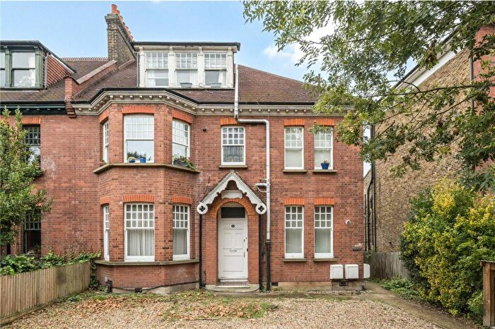 1 Bedroom Apartment For Sale In South Road, London, SE23