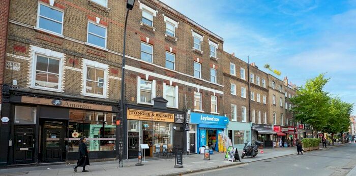 4 Bedroom Flat To Rent In Goodge Street, London, W1T