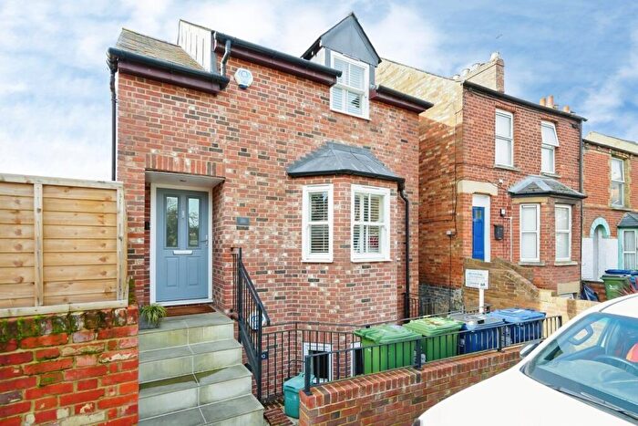 1 Bedroom Apartment For Sale In Denmark Street, Oxford, OX4