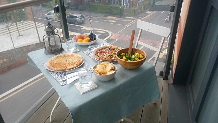 1 Bedroom Flat To Rent In Wandle Road, Croydon, CR0