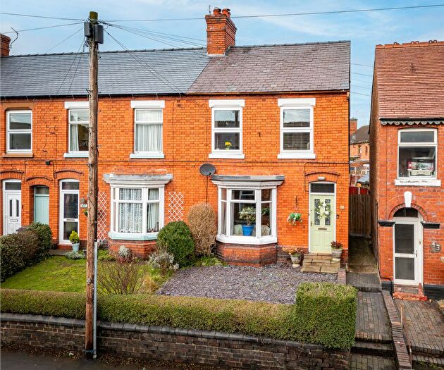 3 Bedroom End Of Terrace House For Sale In Wrexham Road, Whitchurch, SY13