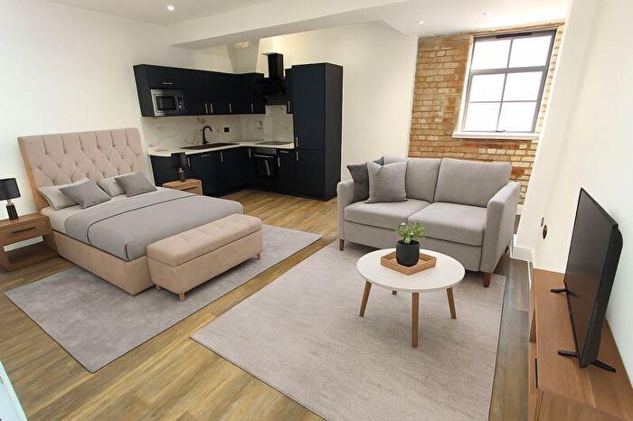 Studio To Rent In Dunster Street, Northampton, NN1