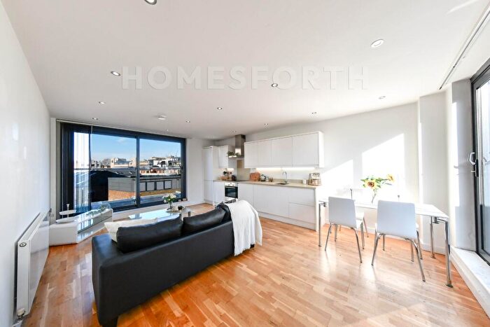1 Bedroom Penthouse For Sale In Hackney Road, Hackney, E2