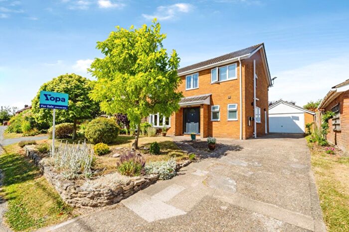 4 Bedroom Detached House For Sale In Blacksmiths Lane, Thorpe On The Hill, LN6