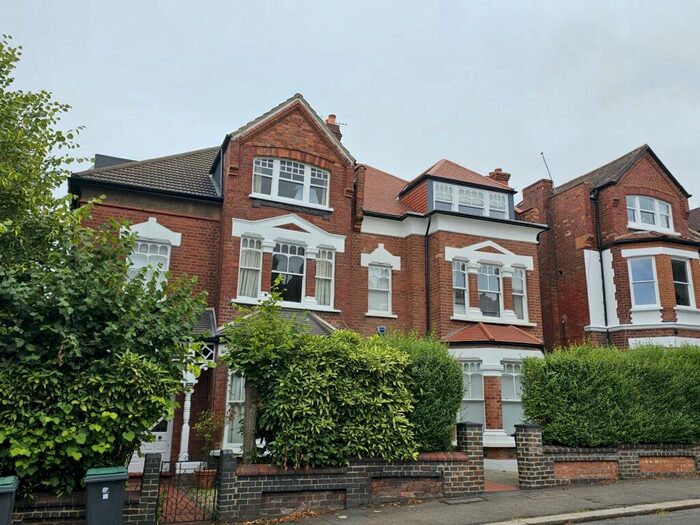2 Bedroom Flat To Rent In Talbot Road, Highgate, N6