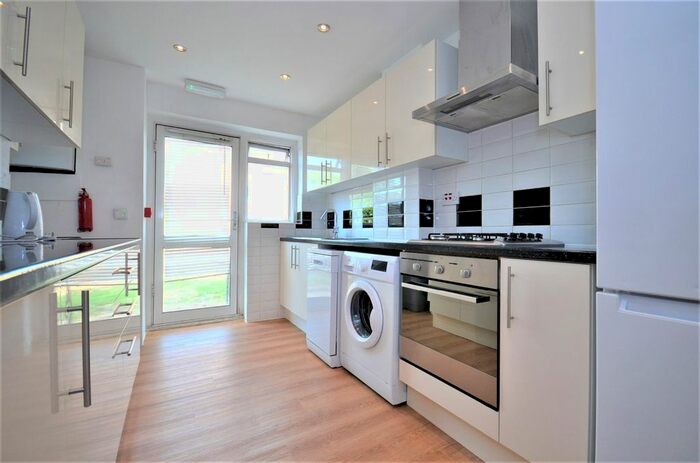 6 Bedroom Semi-Detached House To Rent In Gibbon Road, London, W3