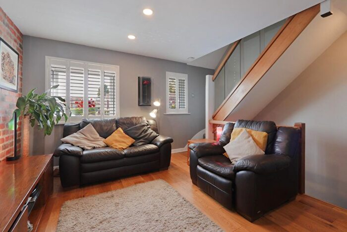 2 Bedroom Town House For Sale In Fox Hill Road, Fox Hill, Sheffield, S6