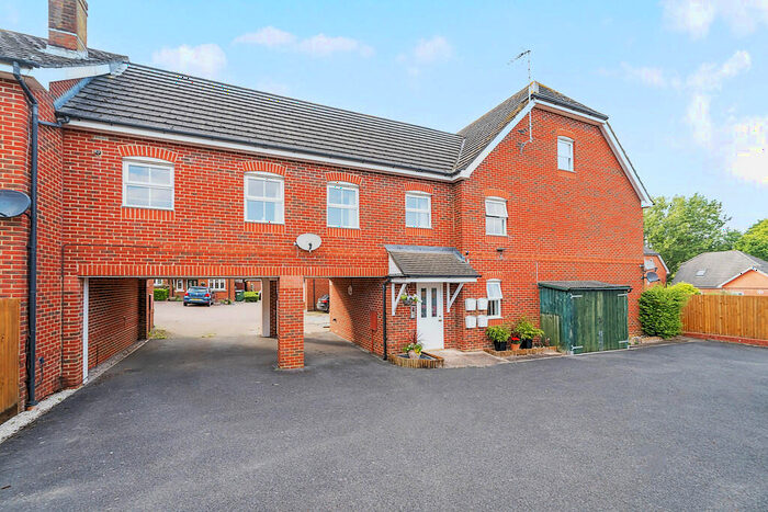 1 Bedroom Apartment For Sale In Storrington - Popular Development, RH20