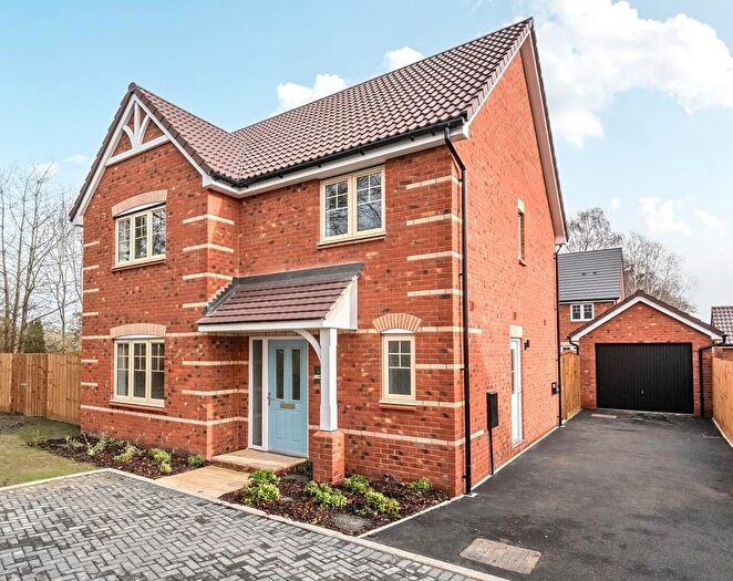 4 Bedroom Detached House For Sale In Zephyr Place, Quakers Road, Devizes, SN10