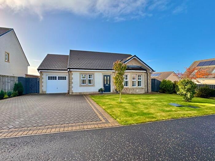 3 Bedroom Detached Bungalow For Sale In Garrallan Drive, Cumnock, KA18
