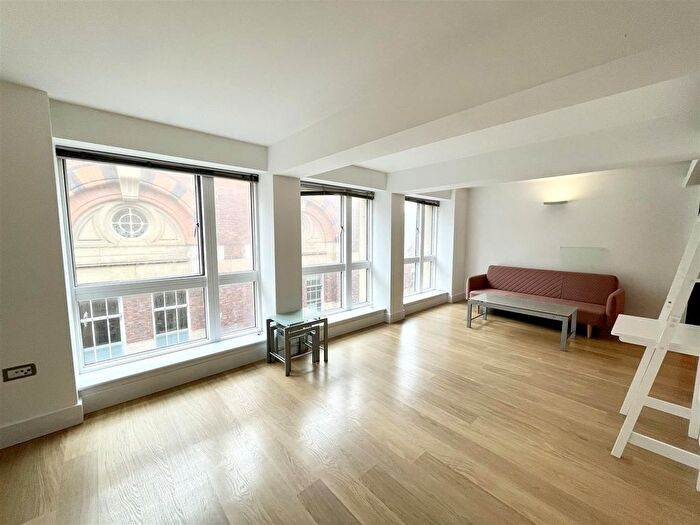 1 Bedroom Flat To Rent In Sir Thomas Street, City Centre, L1