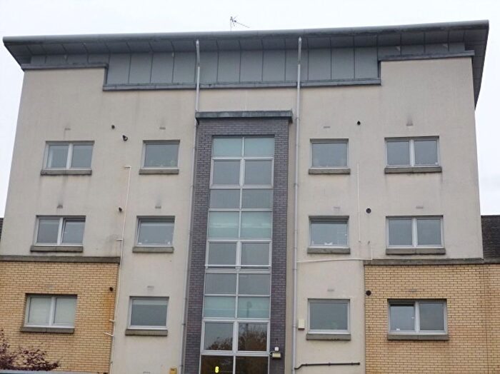 2 Bedroom Flat To Rent In Waterside Place, Glasgow, G5