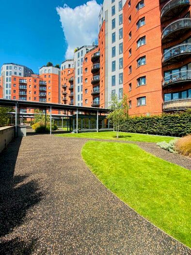2 Bedroom Flat To Rent In New Atlas Wharf, Arnhem Place, Westferry, Canary Wharf, London, E14