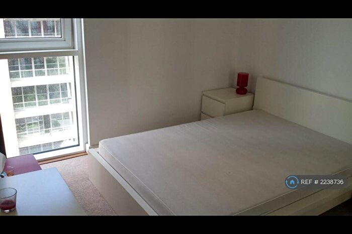 1 Bedroom Flat To Rent In Adriatic Apartments, London, E16