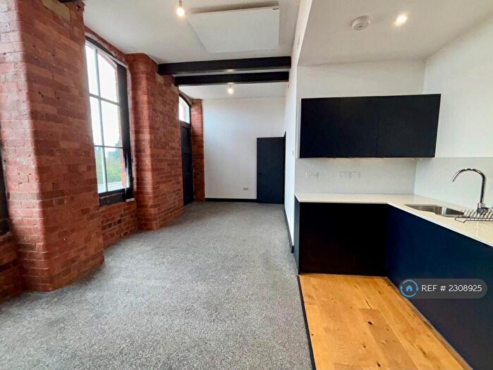 2 Bedroom Flat To Rent In The Mill, Fazeley, Tamworth, B78