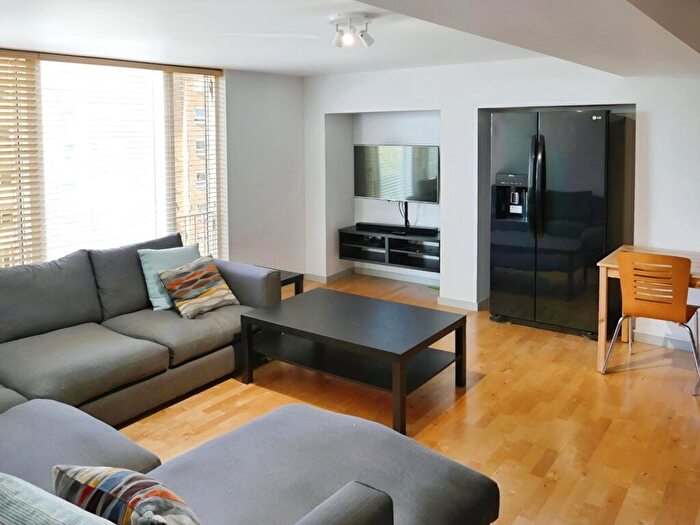 2 Bedroom Flat To Rent In Saxton, The Avenue, Leeds, Yorkshire, LS9