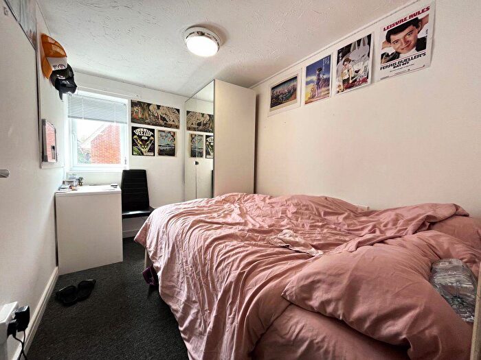 5 Bedroom House To Rent In High Street St Gregory, CT1