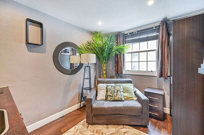 Studio For Sale In Winchester Street, Pimlico, London, SW1V