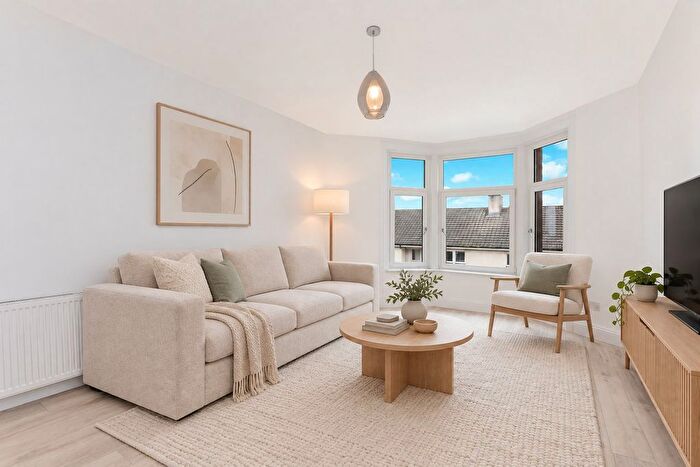 1 Bedroom Flat For Sale In Ingleby Drive, Dennistoun, G31