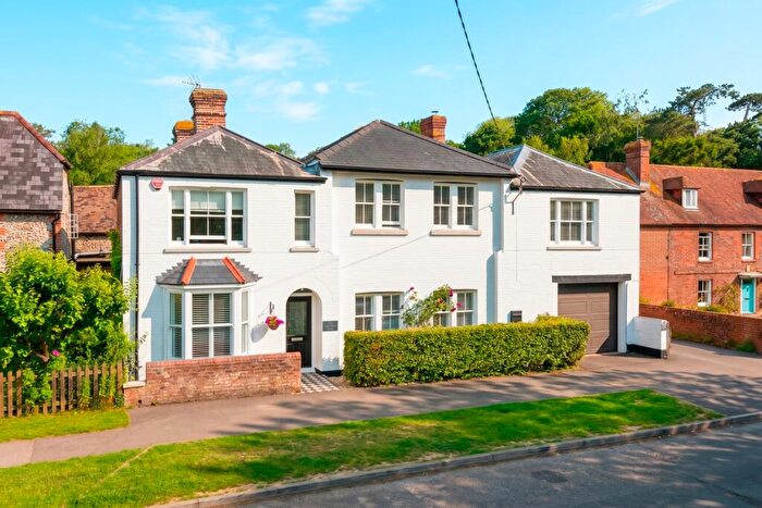 6 Bedroom Detached House For Sale In Valley Road, Barham, CT4