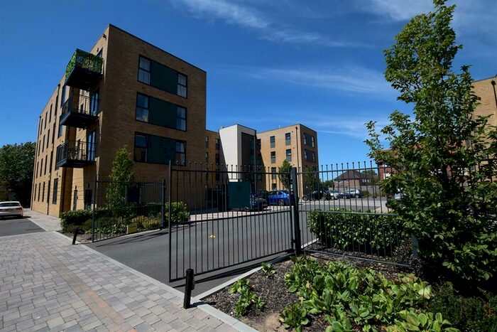 1 Bedroom Flat To Rent In ** Fully Booked With Viewings** Chantry House Albert Road North, Southampton, SO14