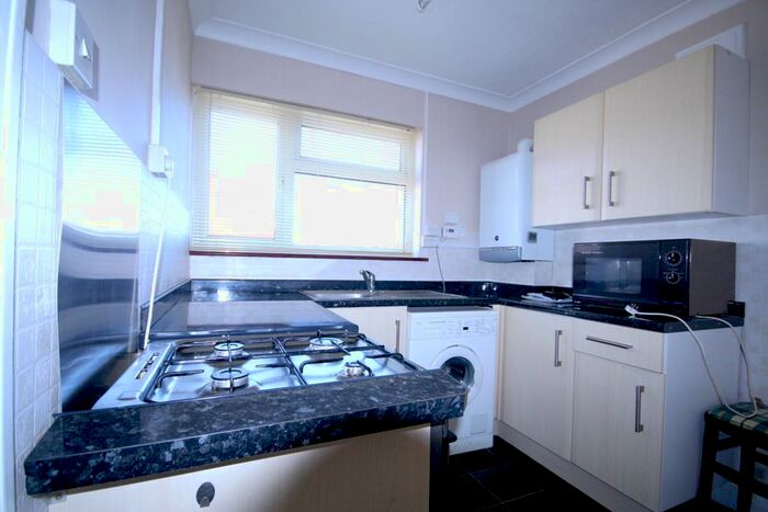2 Bedroom Maisonette To Rent In Fairfield Drive, Harrow, HA2