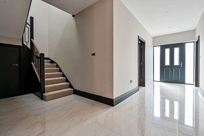 4 Bedroom Detached House To Rent In Connaught Road, Brookwood, Woking, GU24