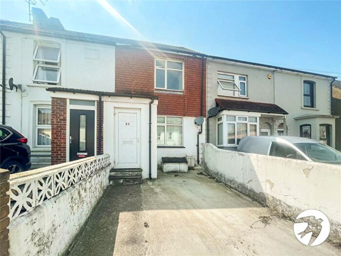 3 Bedroom House To Rent In Nelson Road, Gillingham, Kent, ME7
