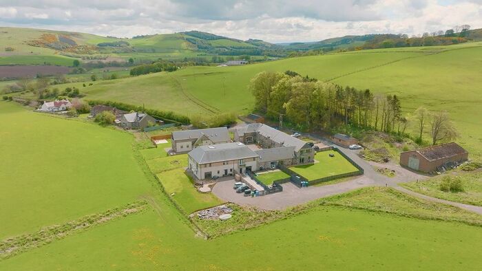 5 Bedroom End Of Terrace House For Sale In Blinkbonny Steadings, Newburgh, Cupar, KY14