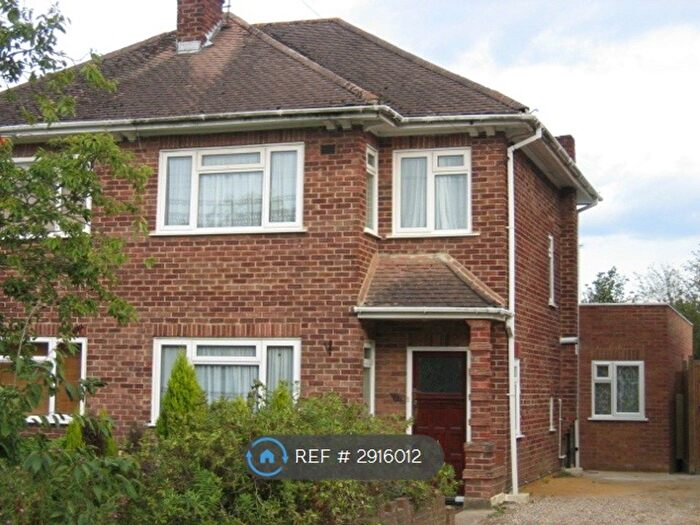 6 Bedroom Semi-Detached House To Rent In Lynwood Avenue, Egham, TW20