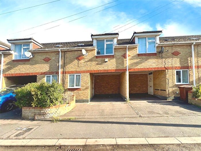 3 Bedroom Terraced House To Rent In Ernest Road, Chatham, Kent, ME4