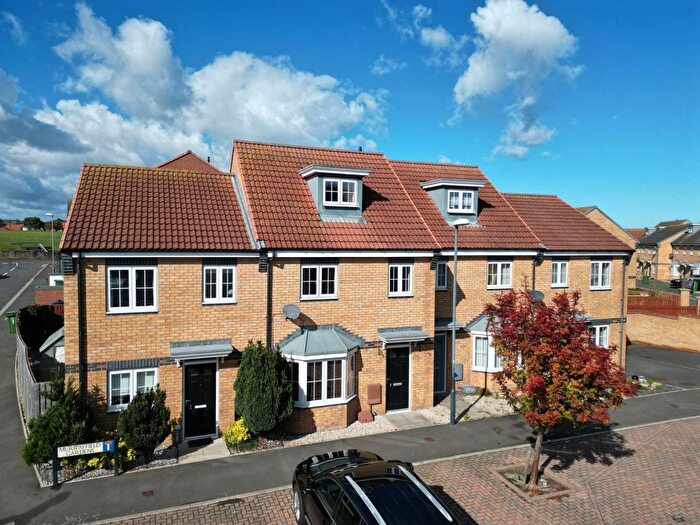 3 Bedroom Terraced House For Sale In Murrayfield Gardens, Whitby, YO21