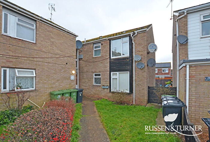 2 Bedroom Flat For Sale In Charlock, King's Lynn, PE30