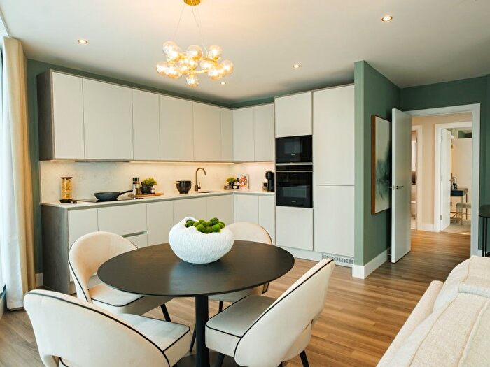 1 Bedroom Flat For Sale In "--" At Colindale Avenue, London, NW9