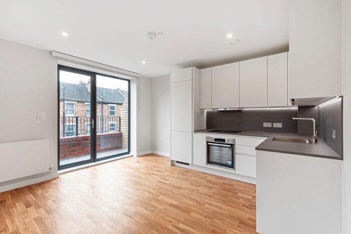 2 Bedroom Flat To Rent In Flat Premier House Canning Road, London, HA3