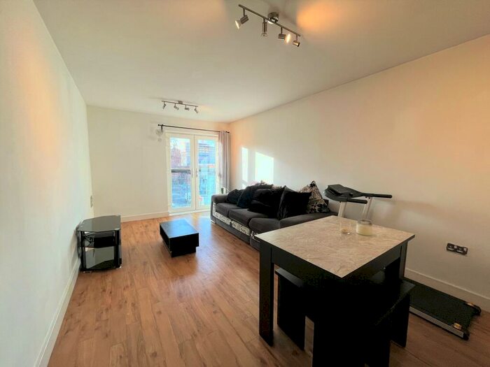 1 Bedroom Flat To Rent In Ingenta, Poland Street, Manchester, M4