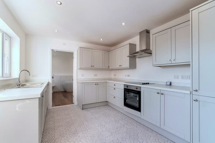 3 Bedroom Detached House To Rent In Sutton Road, Wisbech, PE13