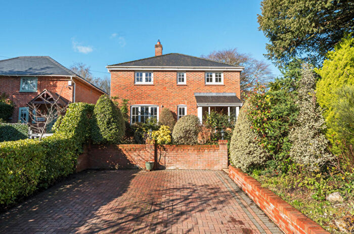 3 Bedroom Detached House For Sale In Knapp Lane, Ampfield, Romsey, SO51