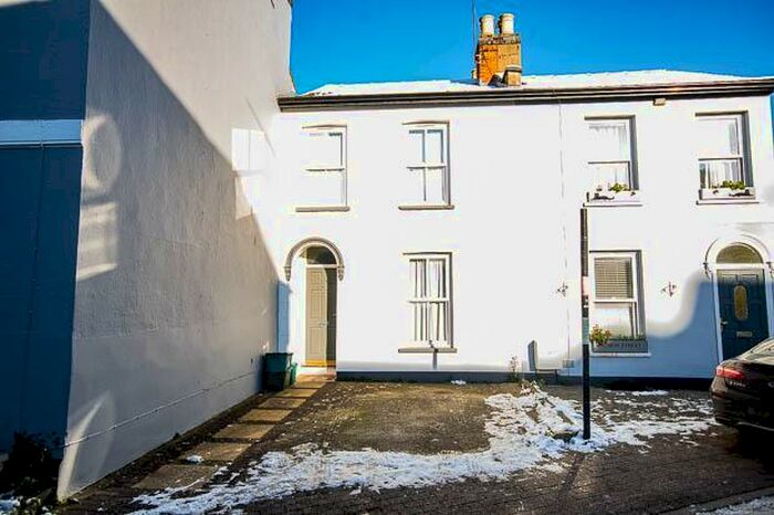 2 Bedroom Semi-Detached House To Rent In New Street, Cheltenham, GL50