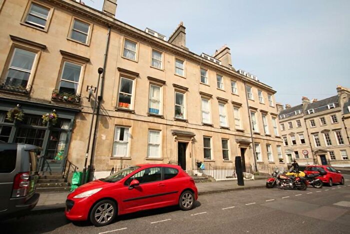 1 Bedroom Apartment To Rent In Alfred Street, BA1