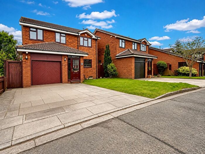 4 Bedroom Detached House For Sale In Lancaster Close, Southport, PR8
