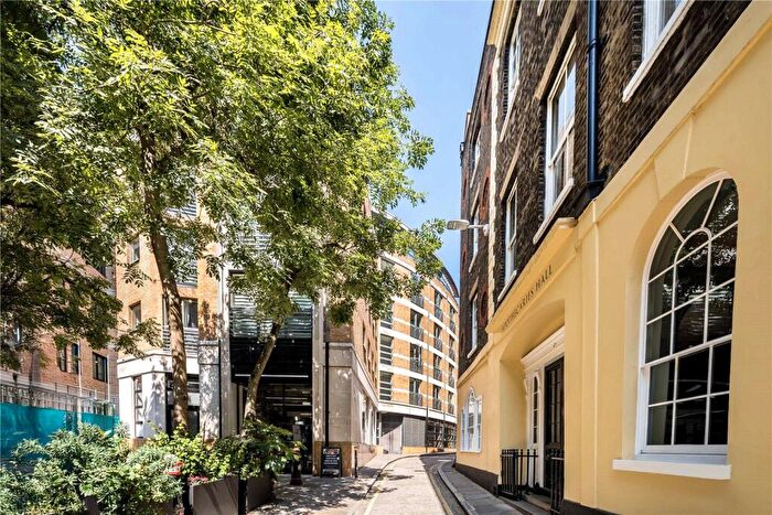2 Bedroom Apartment To Rent In Black Friars Lane, London, EC4V