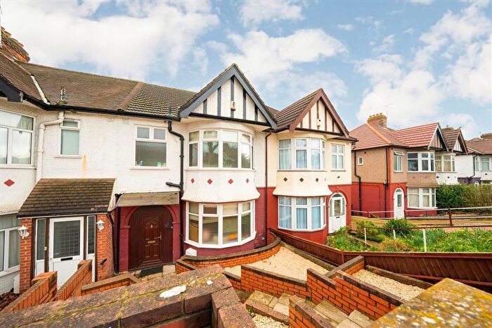 3 Bedroom Terraced House To Rent In Dollis Hill Lane, Dollis Hill, NW2
